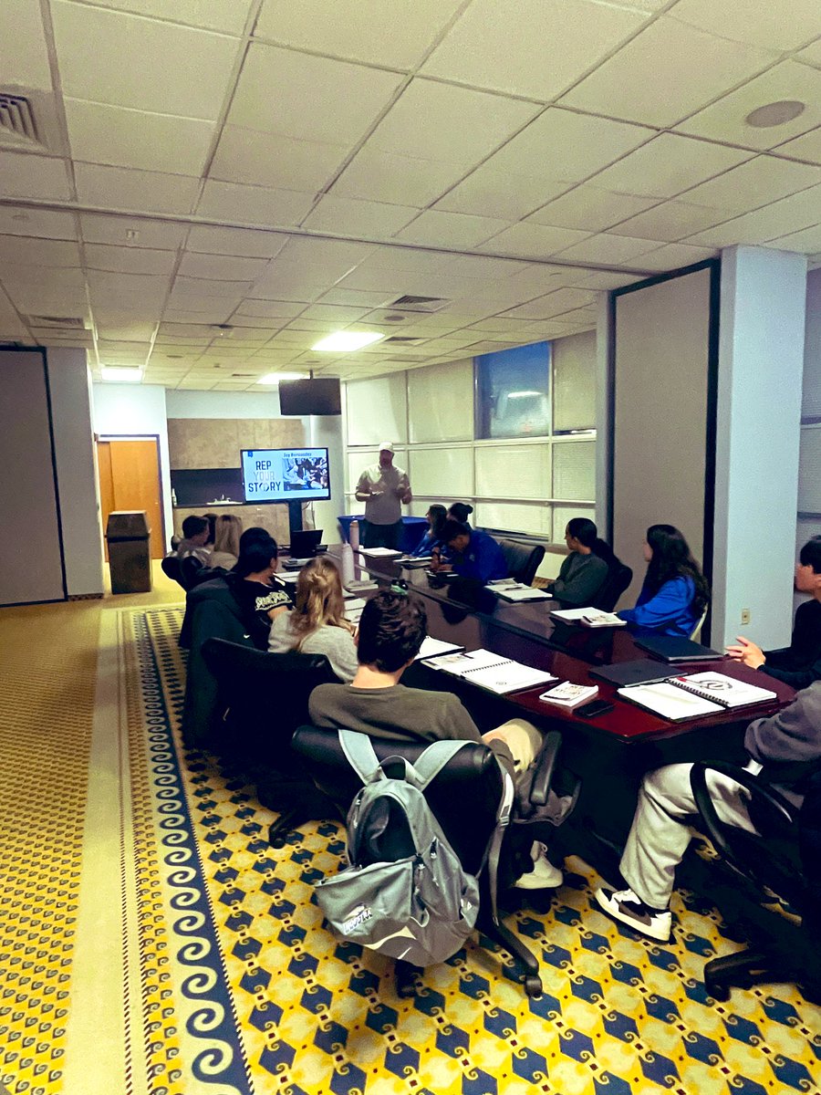 HofstraPride's tweet photo. A huge thank you to @CoachJayH for coming out to speak at our Pride Leadership Academy meeting tonight. Tremendous message delivered and our student-athletes benefited from your story!
#HofstraFamily
#RepYourWork
#PrideOfLI https://t.co/IDuRnEfxaz