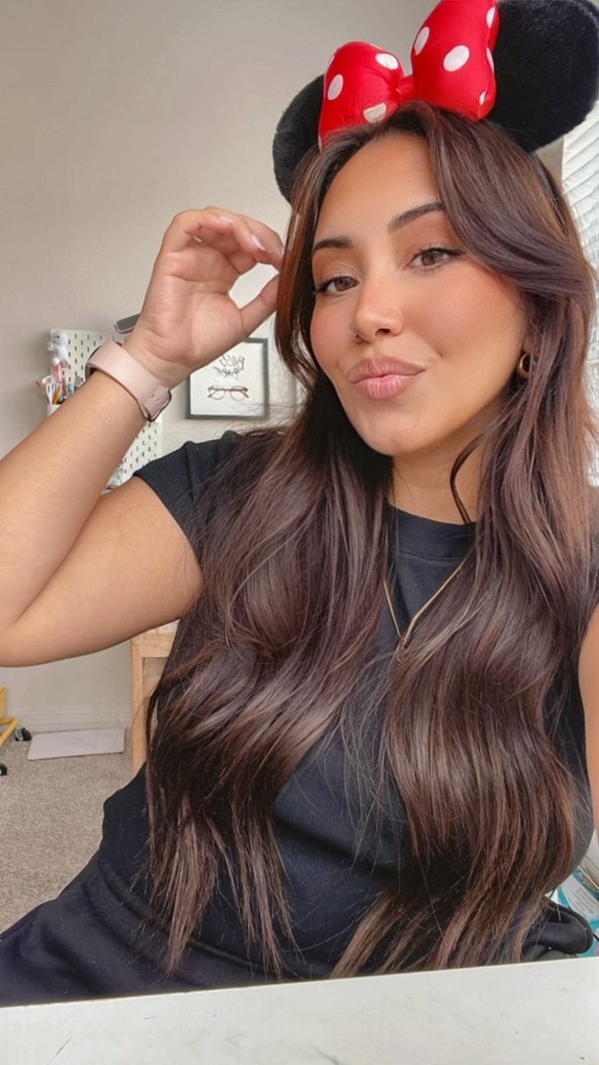 VJanece's tweet photo. 30s are going well 😘 https://t.co/HrflbXjmIr