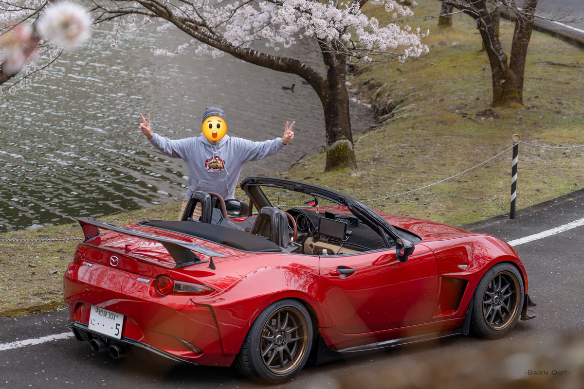 takeMX5's tweet photo. 先週の毎年恒例お花見ツーリングにて
撮ってもろたや〜つ!!🌸

ありがとうございます‼️
@ba_nnauto https://t.co/veBVGb9F04