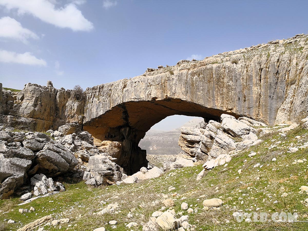 onefineart's tweet photo. Here is the discovery! The Natural Bridge of Kfardebian.. so impressive! Help a Lebanese Mother Now https://t.co/UEwoOzYnD7
#discoverlebanon #discovery #naturalbridge #kfardebian #lebanesemother #lebanonmother #helplebanon #actenow #actnow https://t.co/FP7q56XA8j