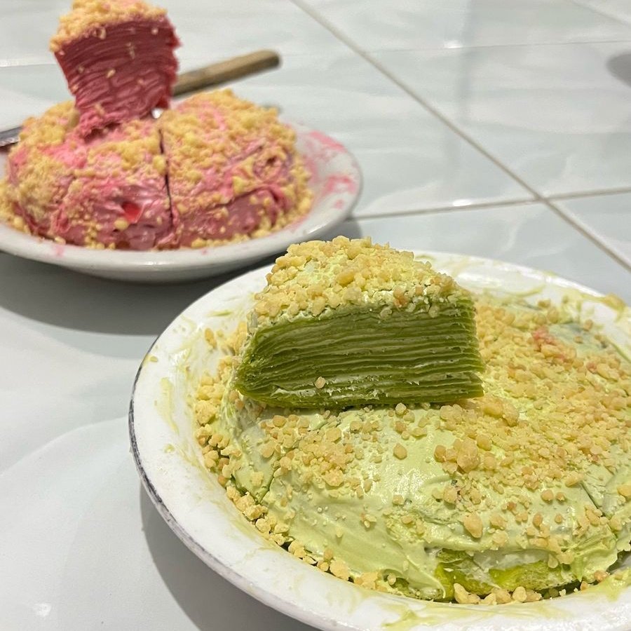 zclvibe's tweet photo. hai guyss yg dom jogja yuk belii mille crepes kuu 50k aja (diameter se jengkal tangan) ada banyak rasaa, grab it fastt!! ^-^ https://t.co/lapGTCJsaW