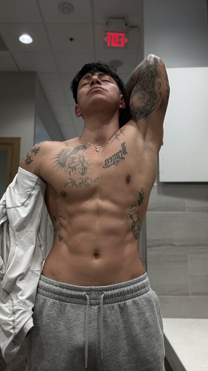 Rodelbifi's tweet photo. 😈👅🥵 https://t.co/aFTGV0hts4