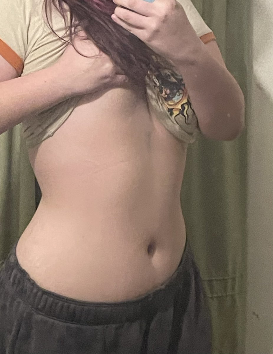 dietnectar's tweet photo. #edtwt what bmi do i look from my waist. be mean please https://t.co/IevFwR2oUX