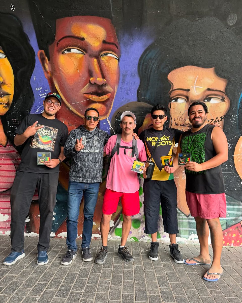 Monkey Roots tweet media