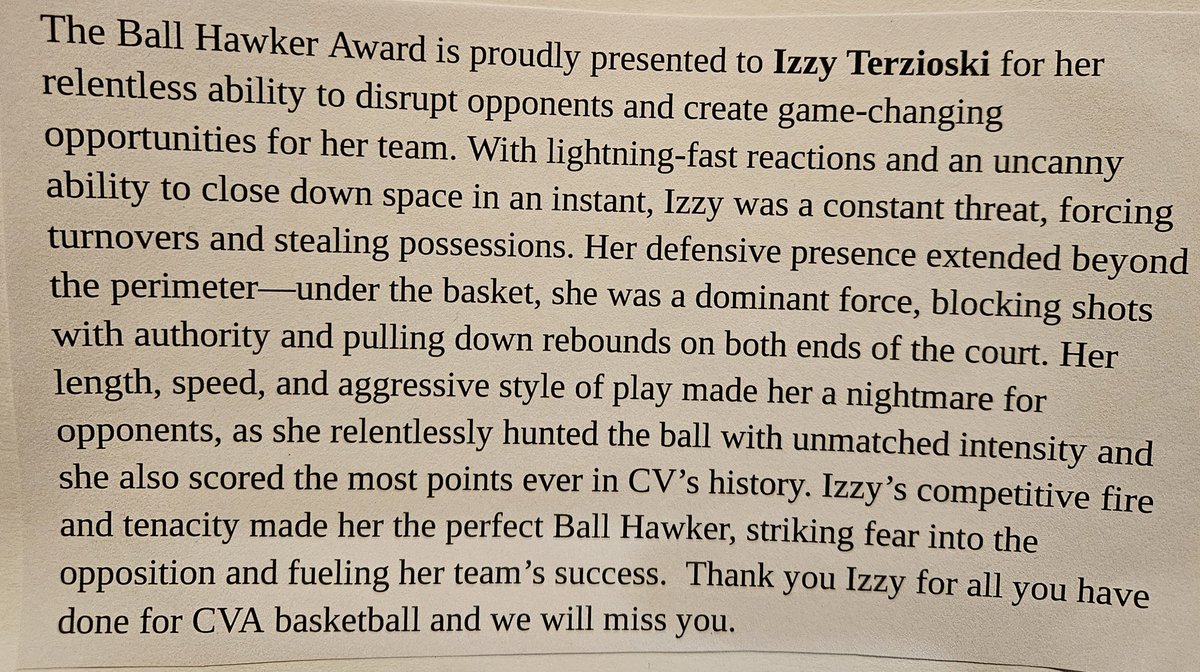 izzy34529848's tweet photo. "Ball Hawker" #cvathunder #32out #makeyourmark #wbb https://t.co/Q5OcbV00Ze