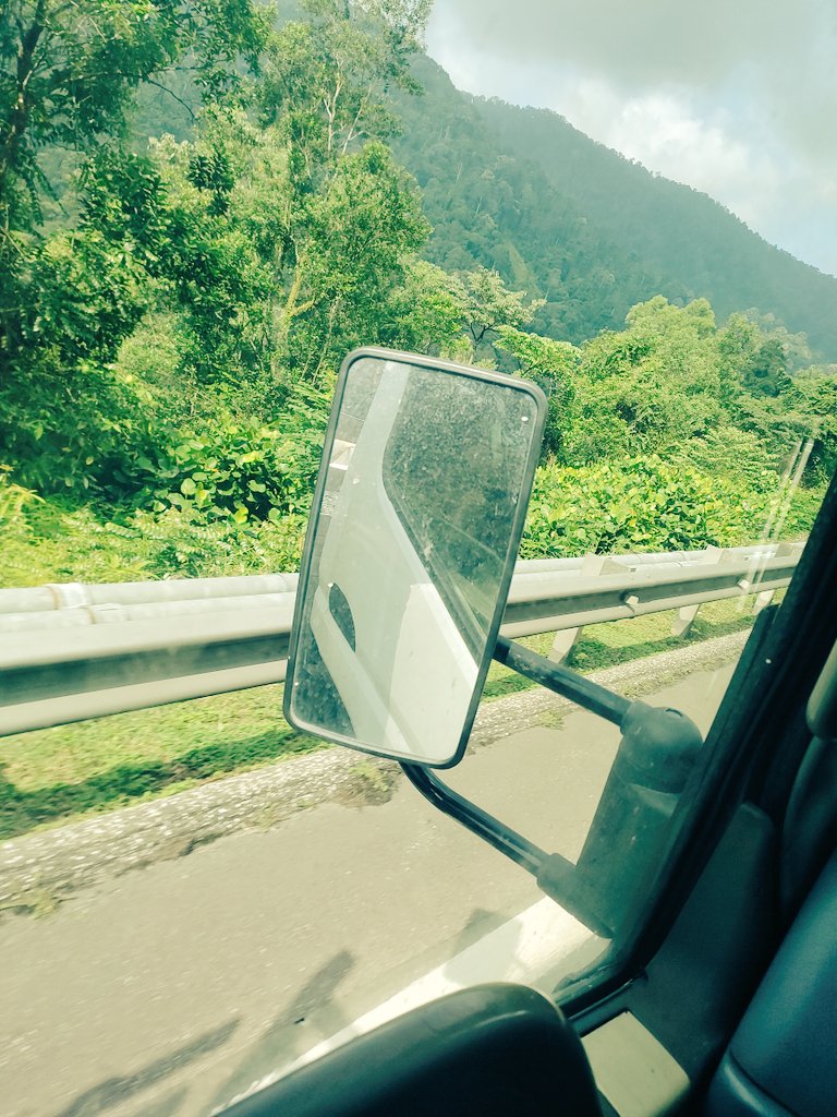 hdmhd5's tweet photo. Hala utagha... hari ni rest jadi kelindan ja .
LuncurTerus https://t.co/DJQwkhPSaQ