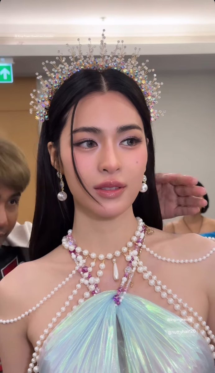 sthaftxrthxrain's tweet photo. โหหหหห พี่หลิงสวยมากกกกกกกกก

LINGORM SONGKRAN KING POWER  
#หลิงออมสงกรานต์คิงเพาเวอร์ https://t.co/JimBJZZWip