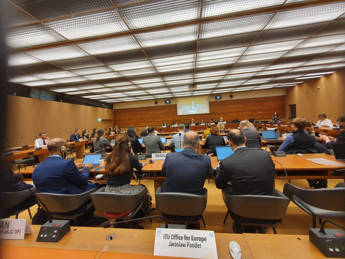 ITUEurope's tweet photo. 🇺🇳 @ITUEurope pleased to join the @UN #CSTD Session focusing on #WSIS+20!

Great discussions and a lot of inspiration for future #digital4development actions!

Thank you #Switzerland for organizing a great side event connecting all dots together related to @WSISprocess https://t.co/vN7dRDBWR5