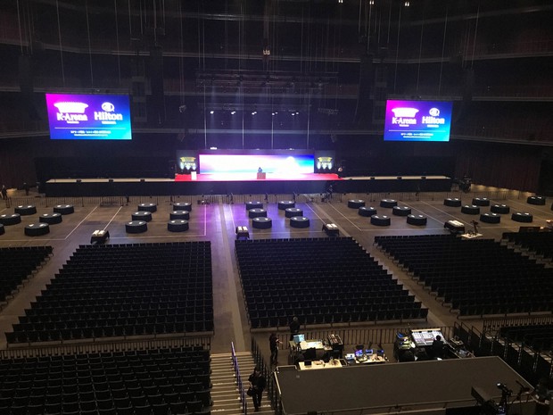 Diosaurus93's tweet photo. Gambaran wedding venue nya nanti guys di K-Arena Yokohama 😭😭 https://t.co/6FdhoXyEJ4