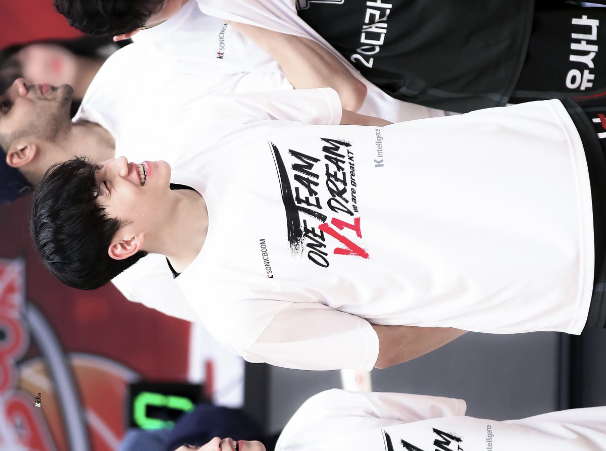 Kickit59's tweet image. ✨문성곤님의 4월 운세✨

☞완전 잘됨
☞무조건 잘 됨
☞님은 그냥 운수대통이세요

출처:내가 정함

#문성곤 #KT소닉붐