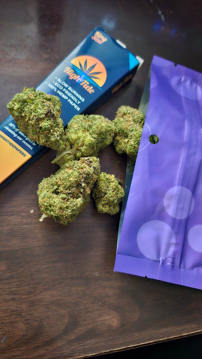 FPSausage's tweet photo. Roll the fuck up. 

#HighTideFam 🌊 https://t.co/r39SkjXfaK