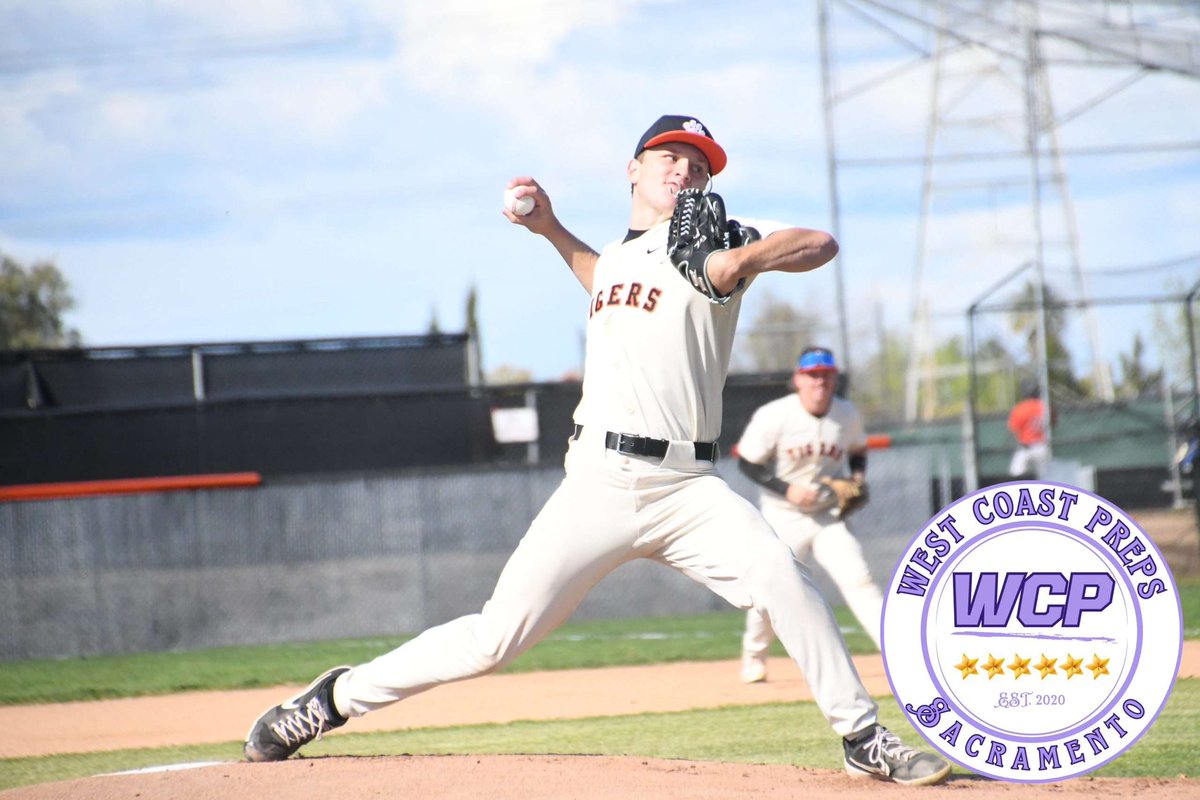 WCPSacramento's tweet photo. Tyler Ritter boasts of the best pitching stats in America. 

Kyle Pettersen is an uber-talented catcher and captain for three of his four varsity years. | @TylerRitter2526 @KylePettersen27 

Read about the Roseville tandem tomorrow at https://t.co/rEj9TTkVLx https://t.co/cUPJDVsNB0