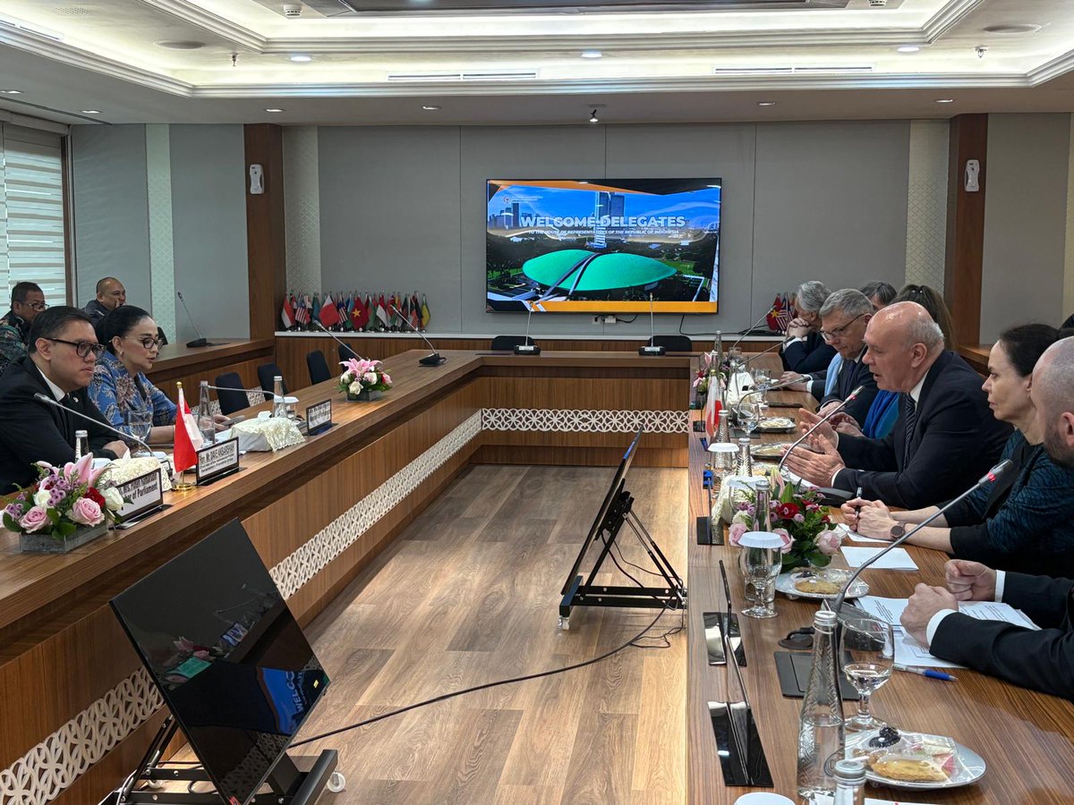 PL Embassy Jakarta tweet media