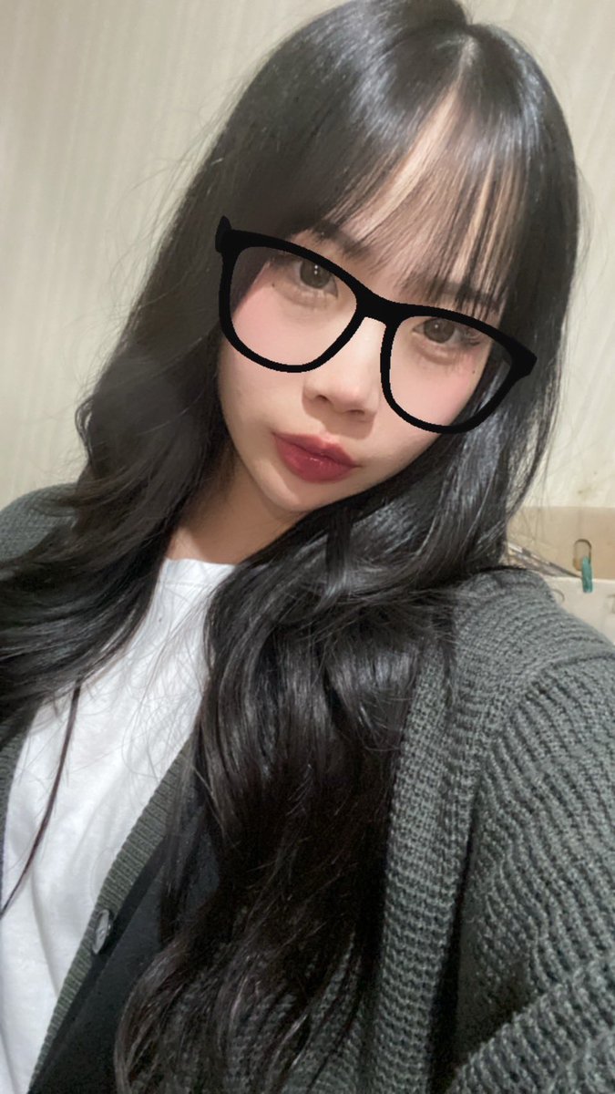 人生初!!!!!!!!!!!!
黒髪超ロング!!!!!!!!!!!!
生きてます!!!!!!!!!!!!
