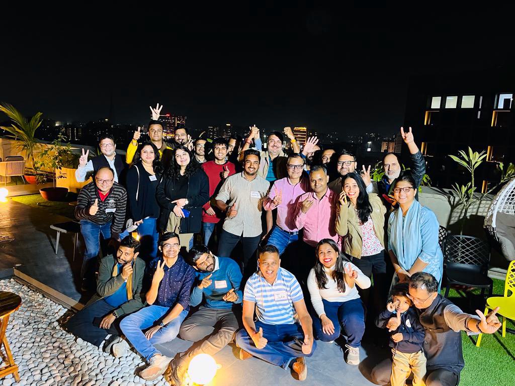 kumarmanish9's tweet image. Today, we celebrate 16 years of @eChaiVentures a community that existed before “startups” and “community” became buzzwords.

Big shoutout to @jatin10 &amp;amp; Kunal Patel, @techfected the original community builders who gave wings to countless startup ideas and founders ! 

From chai…