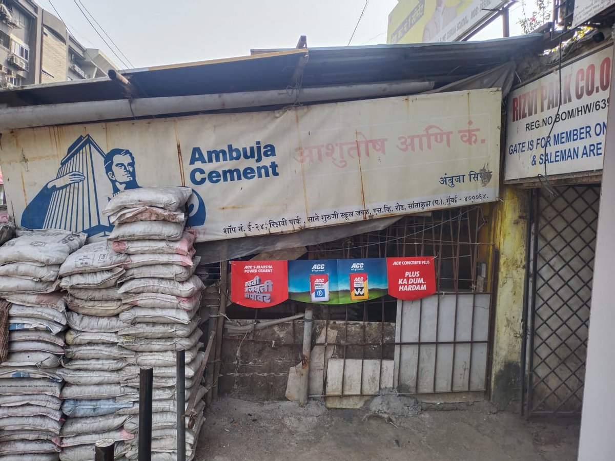 siten31's tweet photo. @mybmc @hwest Why BMC supporting This Illegal Cement Shop who is already Encroached 200 Sq Ft Otla And apart from that Simply Using Extra Space of footpath and building entrance by paying Rent to society penalised the Shop as well as society Commitee for this Nuisance. @ms_aftab https://t.co/U95kusVCwX