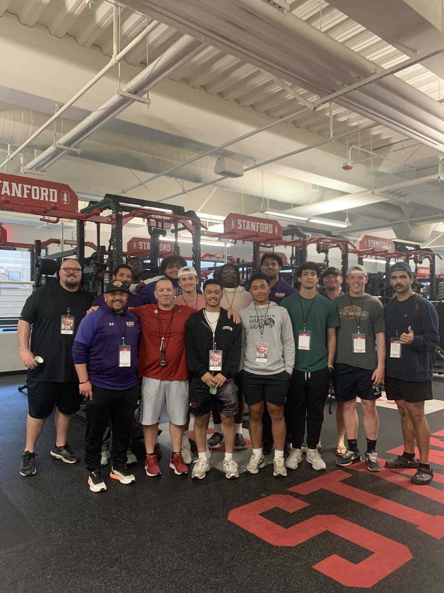 Aaron singh (6’5 285 OT) tweet media