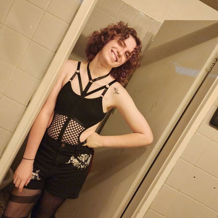 ThatNyxAD's tweet photo. Hey, I’m Ave/Nyx!
A little about me for the newbies:
Pronouns: They/Them
Non-Binary/Trans &amp; owning it
18+ only – minors, shoo!
Spicy takes, spicier pics, and maybe a toy or two
Catch more heat at: https://t.co/3h8uJ8zYW1
Here for a wild time, not a mild time – let’s get into it! https://t.co/6dQLDMKeb0