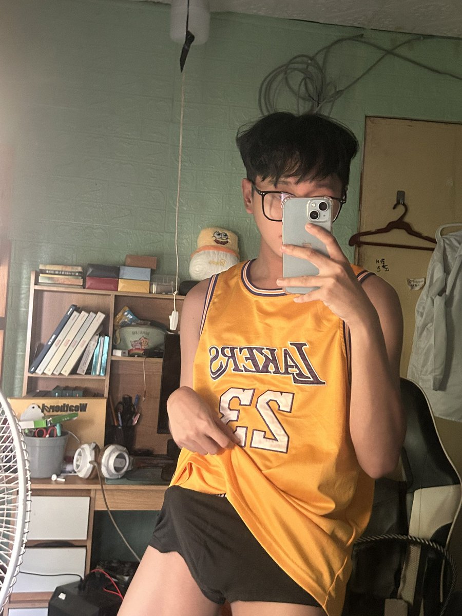kazuthepogi's tweet photo. ????? https://t.co/vMSPebN3Dk