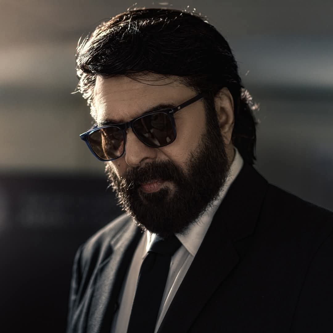 itz_v_mal's tweet image. Bazooka - first half done!
Strictly avg...
Total idea കൊള്ളാമെങ്കിലും execution👎
#Bazooka 
#Mammootty 
#DeenoDennis