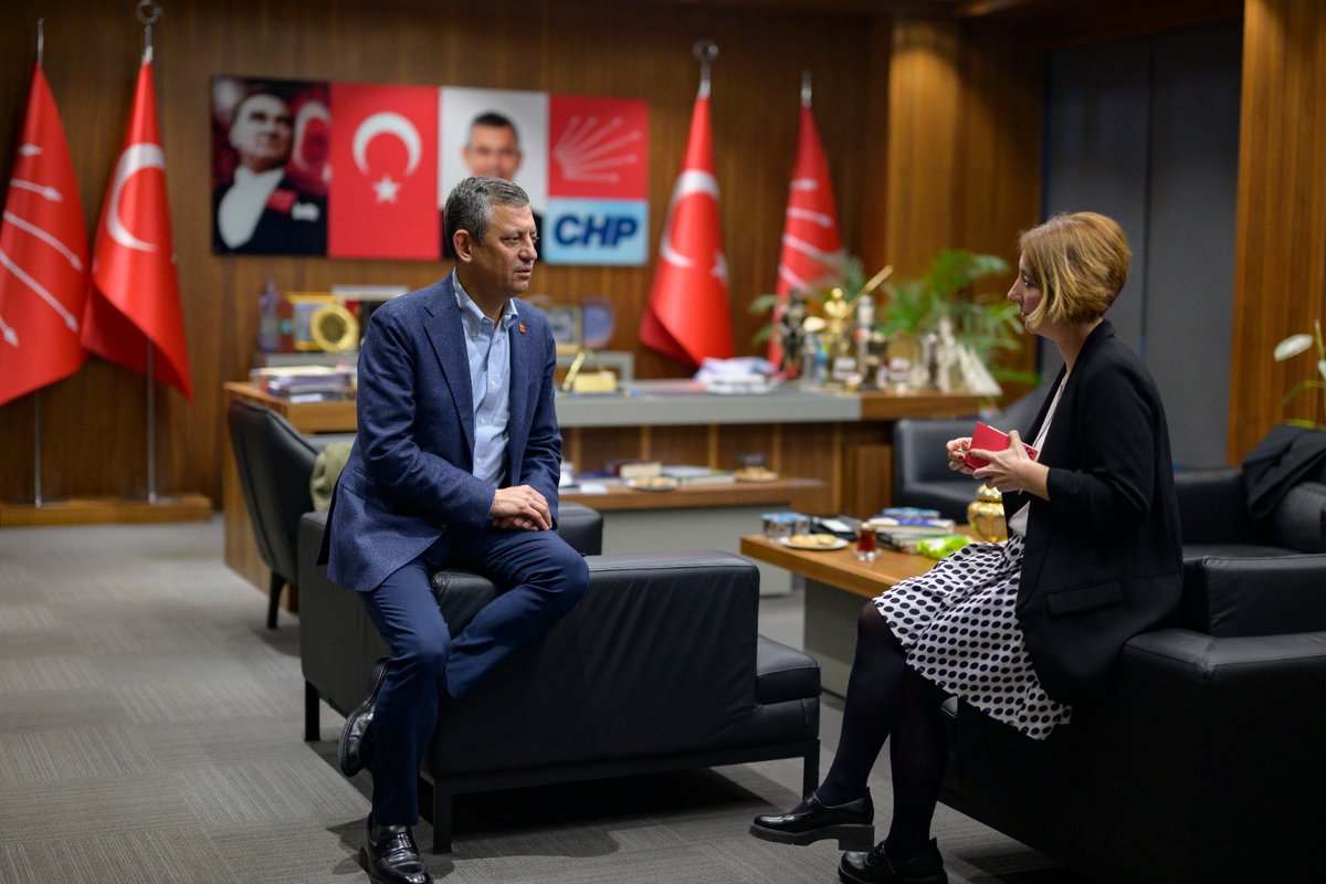 Fulya Özerkan (@fulyaozerkan) on Twitter photo #Turkey opposition to fight Erdogan 'until the end': our <a href="/AFP/">AFP News Agency</a> interview with CHP leader Ozgur Ozel: yahoo.com/news/turkey-op… pix by <a href="/yasinnakgul/">Yasin Akgül</a> video by <a href="/cmtyln12/">Cem Taylan</a> #Turkey opposition to fight Erdogan 'until the end': our <a href="/AFP/">AFP News Agency</a> interview with CHP leader Ozgur Ozel: yahoo.com/news/turkey-op… pix by <a href="/yasinnakgul/">Yasin Akgül</a> video by <a href="/cmtyln12/">Cem Taylan</a>