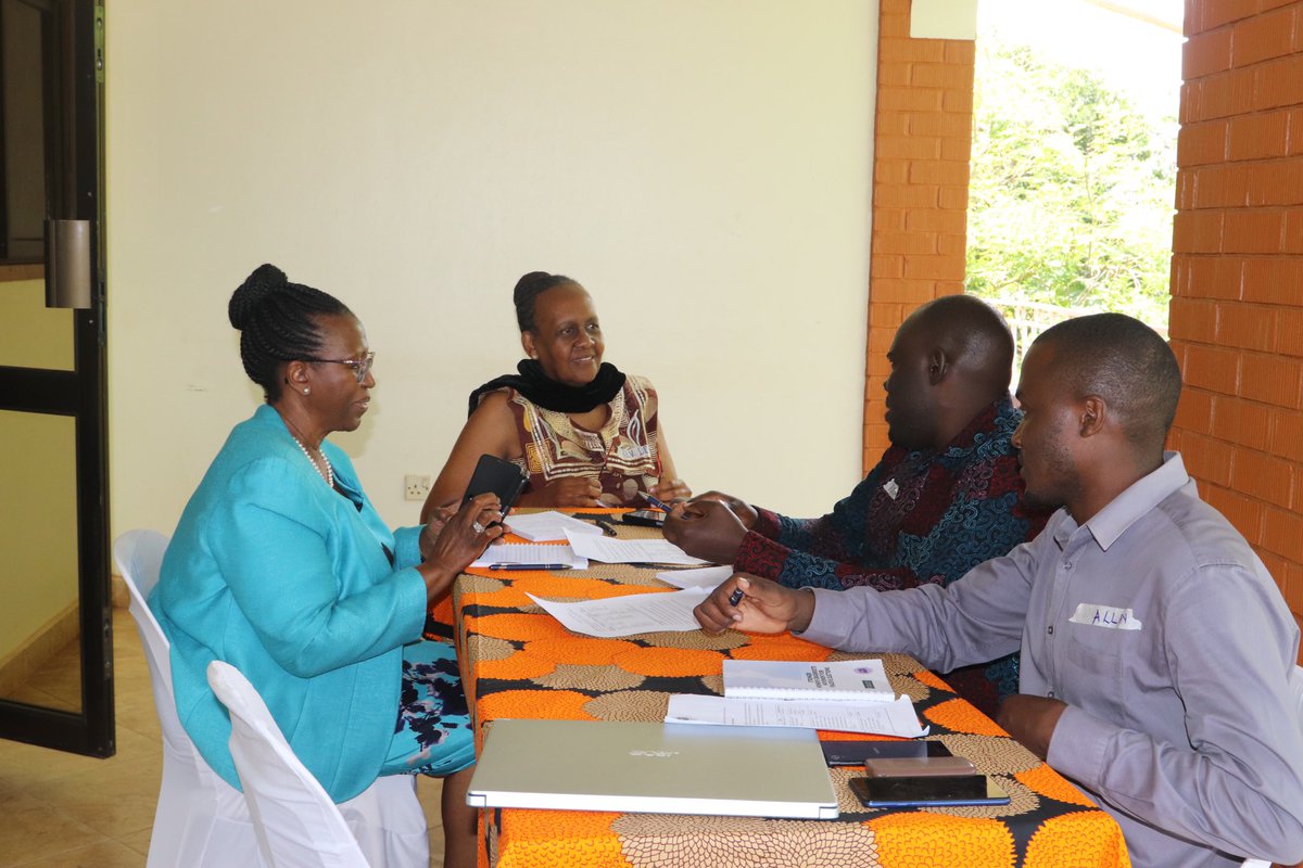 WSR_Uganda's tweet image. We’re excited to host a 3-day Peace Messaging Design Workshop bringing together key stakeholders to refine inclusive, impactful messages that promote peace before, during, and after elections. 
🕊️
@IrlEmbUganda 
#UGWomen4Peace