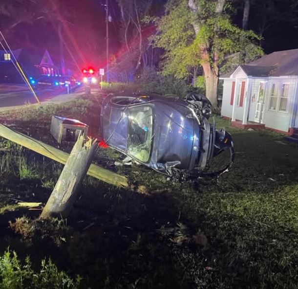 Multiple in custody following gunfire last Wednesday night in Marietta Georgia. Police say the shooting occurred at an apartment complex at 425 Williams Drive. A black BMW sedan fled the scene and crashed near the intersection of Polk Street and Mountain View Road.

Two people