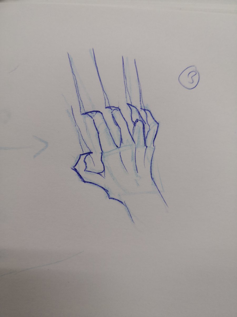 DolorosaPosting's tweet photo. //here are the sketches of what i had planned, a friend of mine was encouraging me to post this and give it an end, but never got to finish them.// https://t.co/Kkil0pyEf8