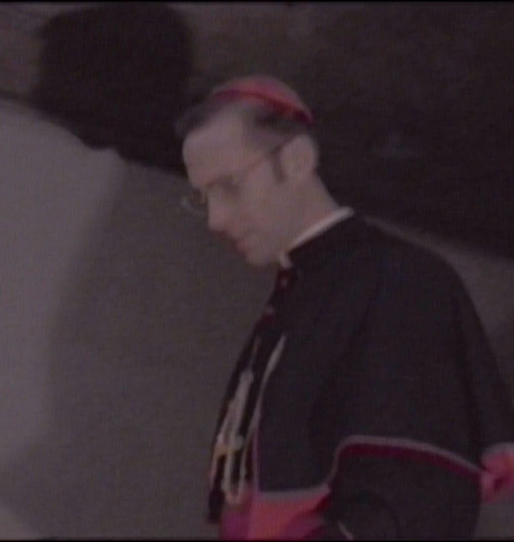 DeludedEminence's tweet photo. https://t.co/prLHqCJ6Nd

Cardinal Howard crumbs and that’s all. 🫡 https://t.co/G6Jqyz88OU
