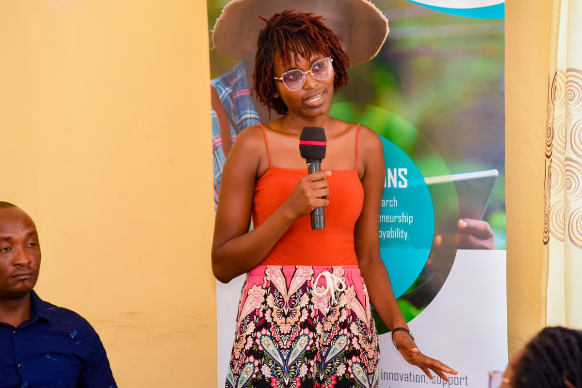 miss_dipendent's tweet image. The journey toward digital inclusion begins with one click, one lesson, one empowered citizen. This is what “Strengthening Digital Communities” is all about. @KICTANet @UKinKenya #DigitalAccessProgramme.