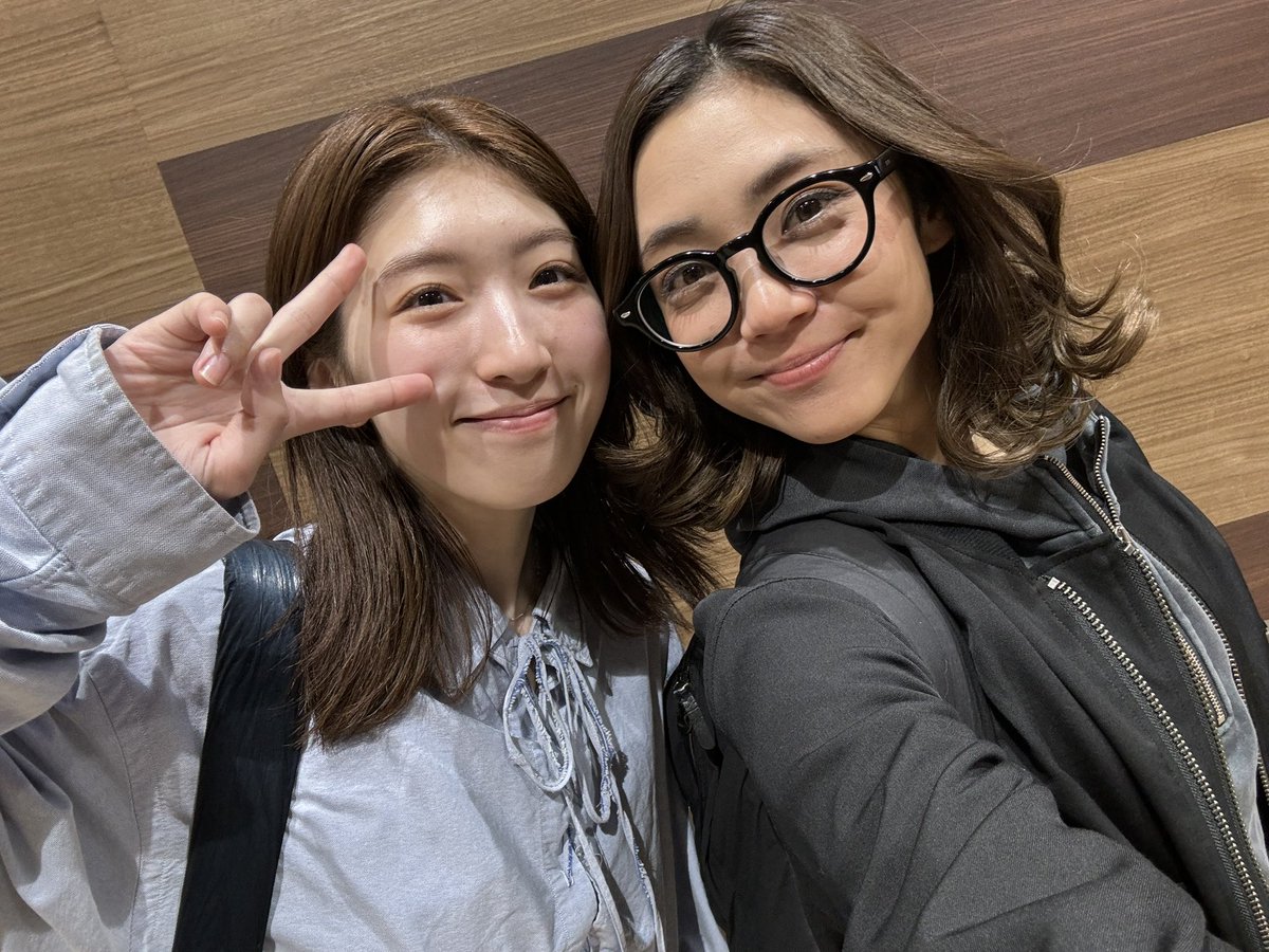 minmin12344's tweet photo. セリフが覚えられなくて凹む先輩に朝の四時まで付き合ってくれた後輩。
いつもありがとう。来てくれて嬉しかった。
もっとかっこいい姿見せれたら良かったなぁ🥹 https://t.co/ekqVlmXnzU
