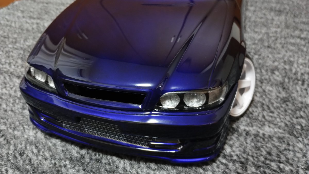 前の投稿と時系列が逆です笑 チェイサー、塗装完了しました！ フロスト