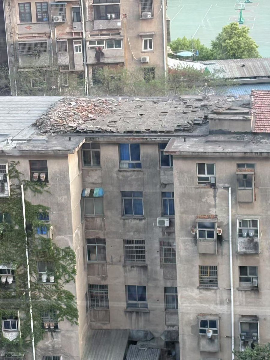 福利姬巨酱分享的黄推图片4 - 网红私拍内容