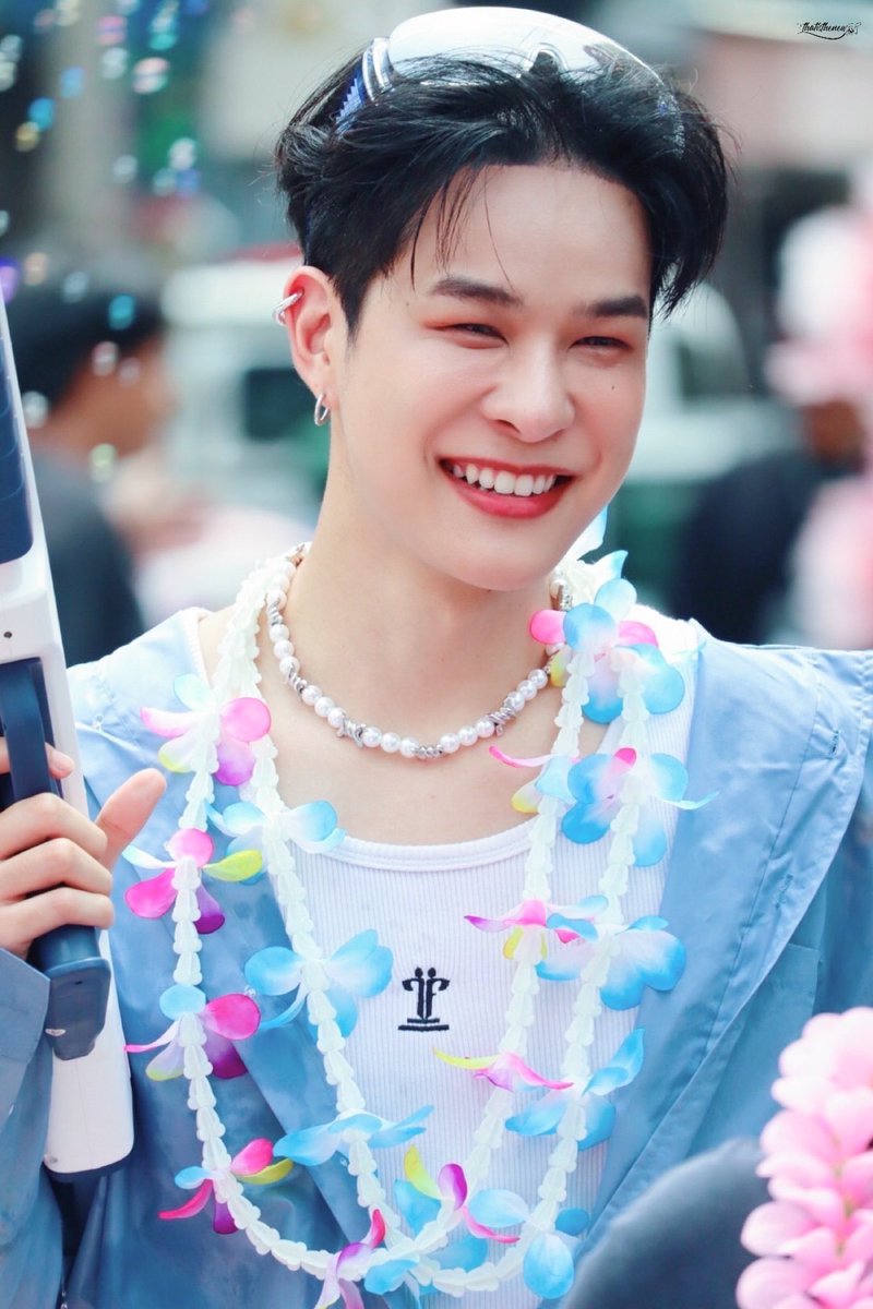 Happy Songkran day kha 💦

#ArtPakpoom