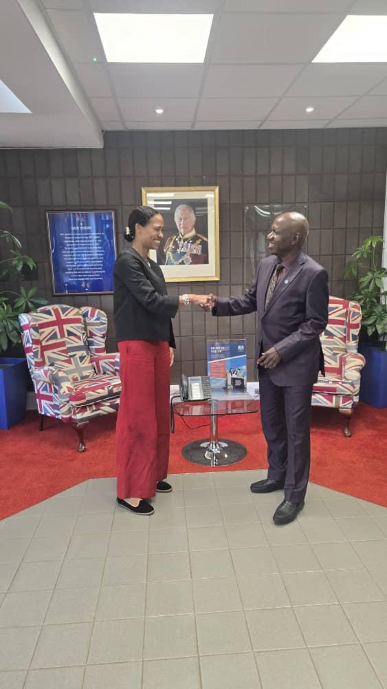 FAOMalawi's tweet photo. Towards improving partnership, communication &amp; consultation, the FAOR a.i in Malawi, @BabaganaAhmadu paid a courtesy call on the British Deputy High Commissioner to Malawi, Ms Wereko Bobby.  
@olympiawb 
@FAO 
@faosfsafrica 
@FCDOGovUK https://t.co/EwKcn1IgZF