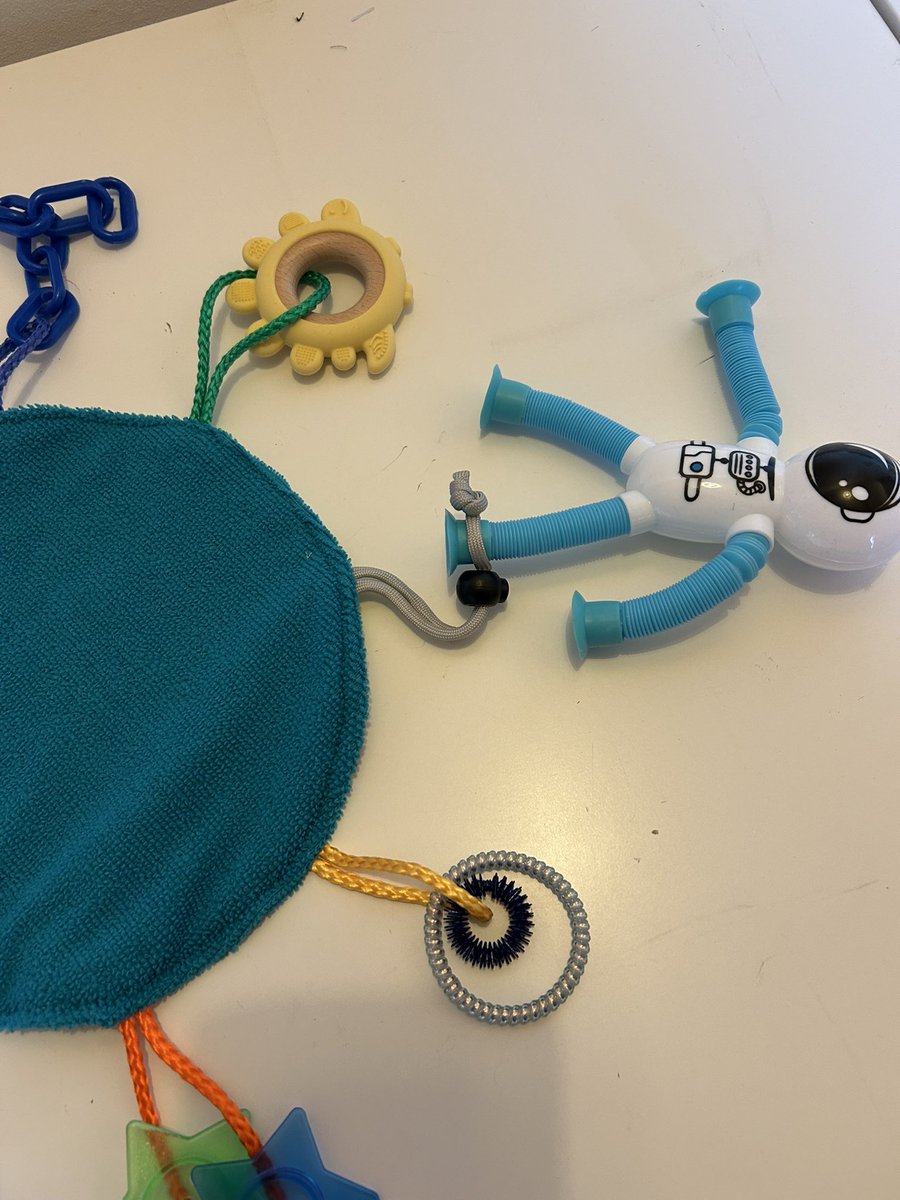 sensorytreasur's tweet image. Space 🧑🏻‍🚀 planets 🪐 dinosaurs 🦖 &amp;amp; more

‘Can’t wait until he takes it to school to use in circle time and group time. He’ll love it.’ 

A fabulous fidget mat ….. 
Helping #SelfRegulation with his favourite fidget all in one place. 

#SEND #FidgetTool #FidgetMat #Stimming #ASD