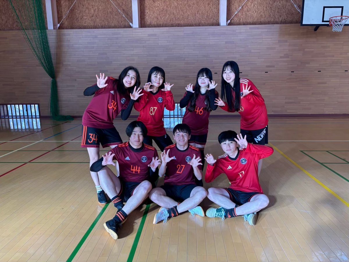 RCCuniv's tweet photo. 【🌸春合宿🤍】
春休みに男プレ女プレ、マネみんなで行く2泊3日の楽しい合宿です！🌟
男女別の練習に加えて、ミックスや学年対抗、バスケやバレーなども楽しめます⛹️🏐
夜は豪華景品のあるレクを行います！
新年度を迎える前に、学年の枠を超えてさらに仲が深まること間違いなしです🎶

#春から立教 https://t.co/mTkMo5r9Db
