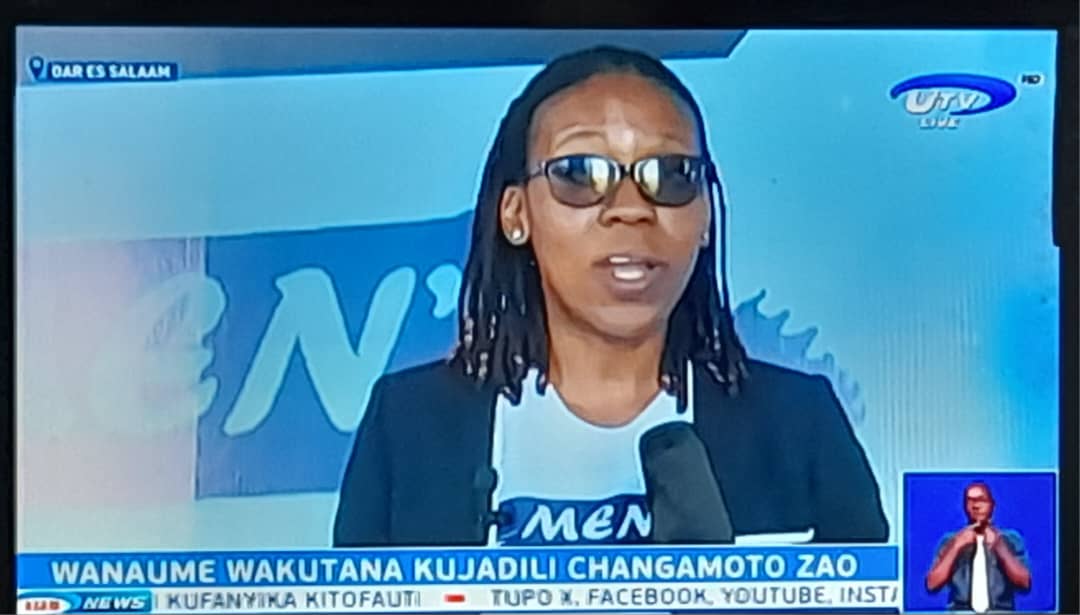 janeth_soka's tweet photo. Kuna wakati hauhitaji motivation mpya, isipokuwa unajitazama ulipotoka,  vita zako ulizoshinda kimya kimya ukiwa mwenyewee. 

Unanyanyuka, unapata nguvu na kuendelea na safari. 

Keep moving dear 😘🎉
#badotunamengiyakujifunza 
#jamiiinakuhitaji 
#jamiiinakuhitajifoundation https://t.co/U6Cl4sfgpv