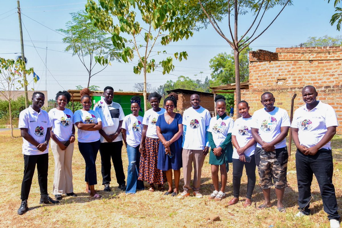 KUcoolkid's tweet image. The Digital Access Programme is fostering digital inclusivity by training community champions who will spread digital skills across Kenya, ensuring equal access to technology for all.
#DigitalAccessProgramme
@UKinKenya @KICTANet