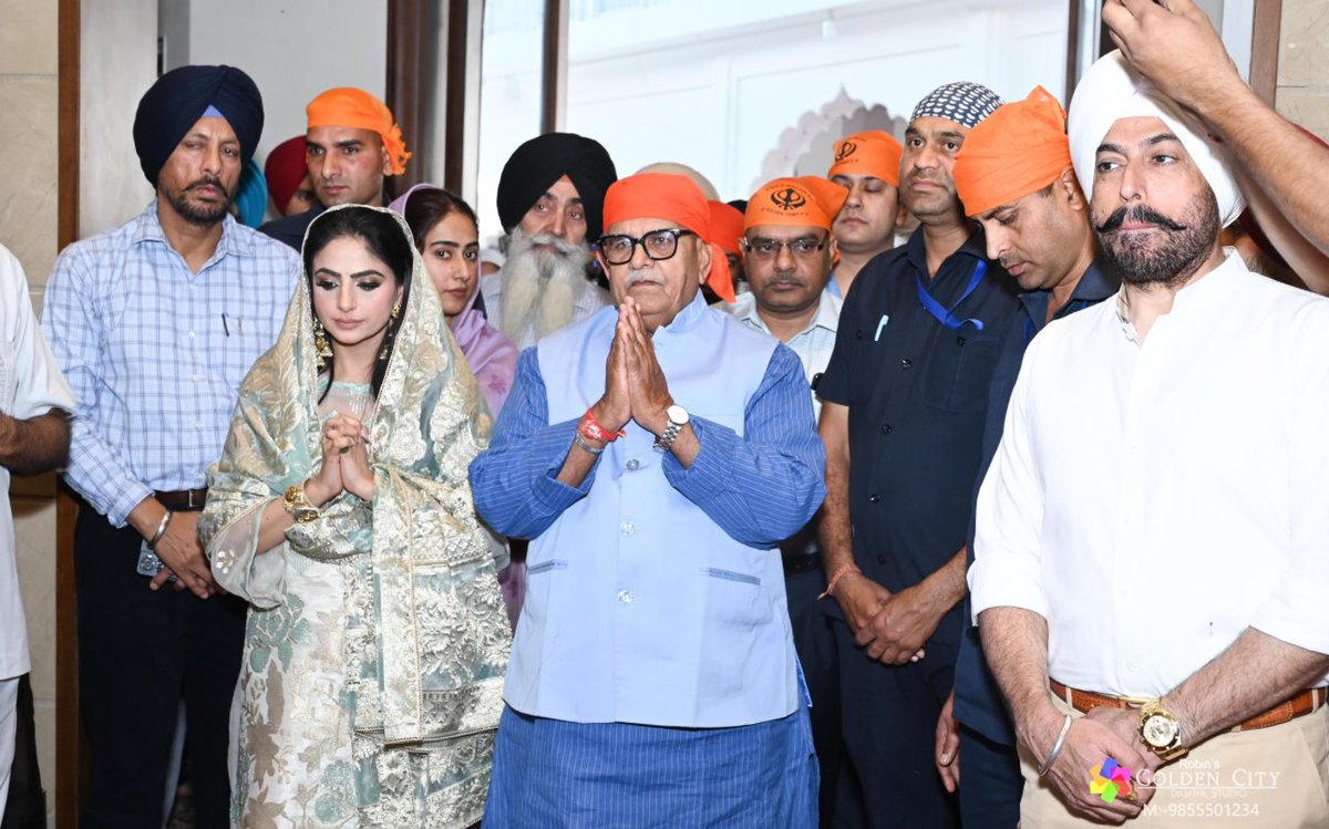 AmritsarFlo's tweet photo. The beginning year 8of FLO Amritsar Chapter , blessed to have @Gulab_kataria  honourable governor of Punjab https://t.co/KqYU0gVdOq