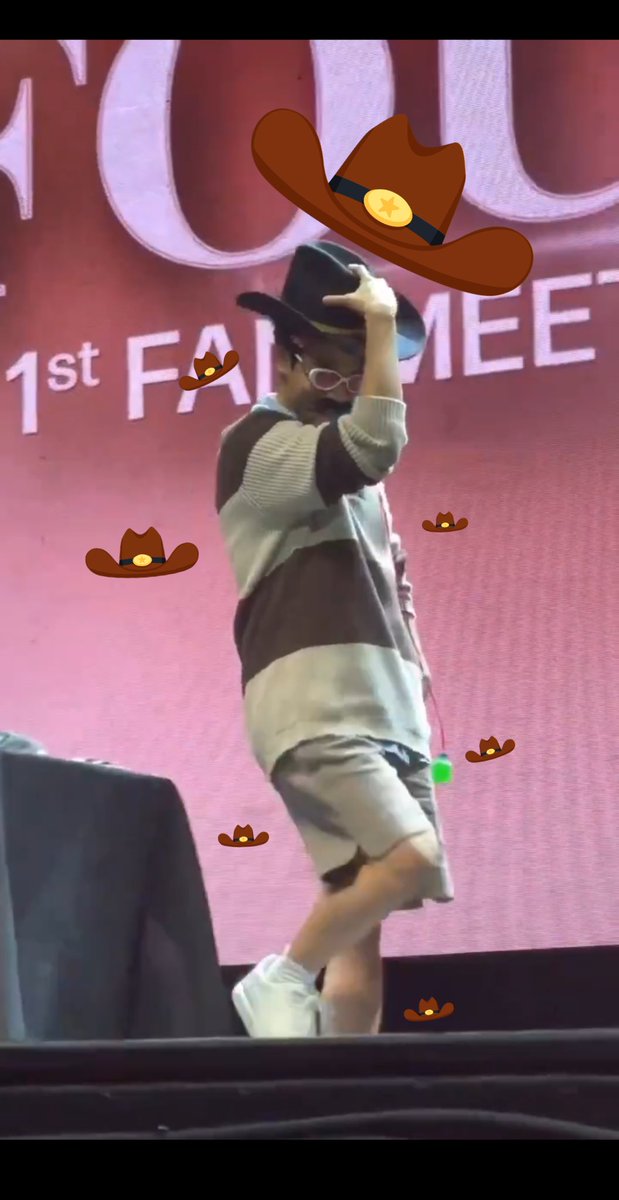4uriconic's tweet photo. #Gowithflow 
#Mexico 
#Fourthnattawat #โฟร์ทณัฐวรรธน์ @tawattannn 
🍦🍭🍬🤠🕺 https://t.co/abTdpLGVZ5
