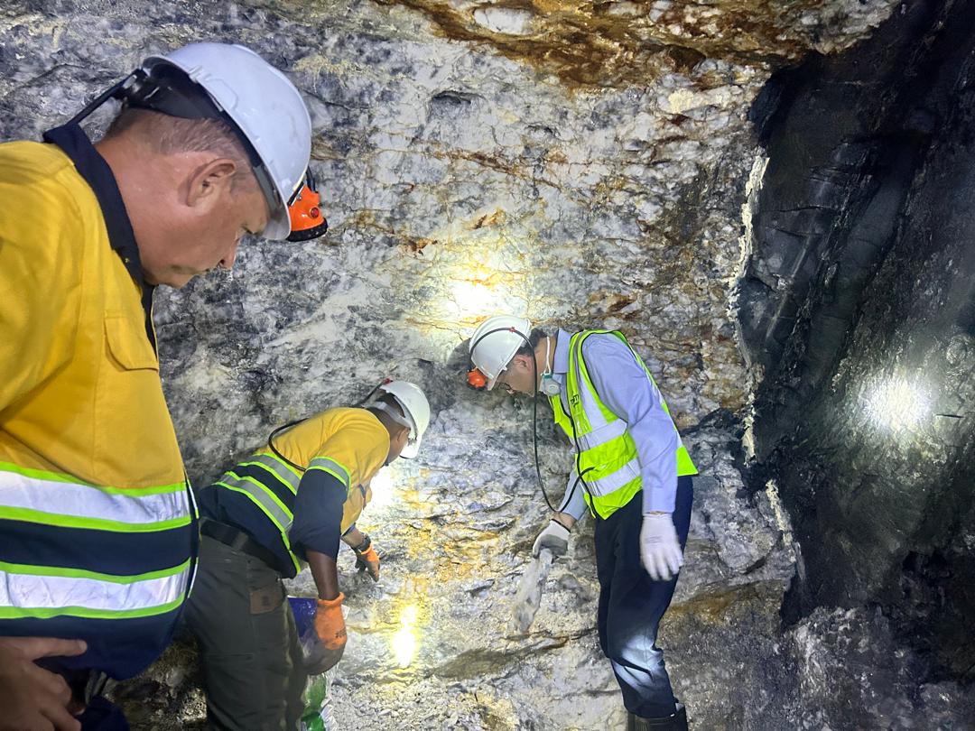 Yesterday, we were honored to host U.S. Senior Advisor for Africa, Massad Boulos, at Trinity Nyakabingo Mine — Africa’s leading Tungsten producer. To learn about Trinity’s growth plans and toured the mine to see firsthand where the minerals come from. 
<a href="/RwandaMinesB/">Rwanda Mines, Petroleum and Gas Board</a> <a href="/USAmbRwanda/">Ambassador Eric Kneedler</a>
