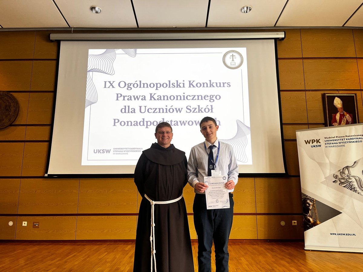 NSD_OFM's tweet photo. W środę, 9 kwietnia 2025 r. w Warszawie 🏙️ odbył się Finał IX Ogólnopolskiego Konkursu Prawa Kanonicznego ⚖️📖, organizowany przez Studencko-Doktoranckie Koło Naukowe Regula Iuris 👩‍🎓👨‍🎓 działające przy Wydziale Prawa Kanonicznego UKSW 🎓✨. https://t.co/Tgk4esOLRa