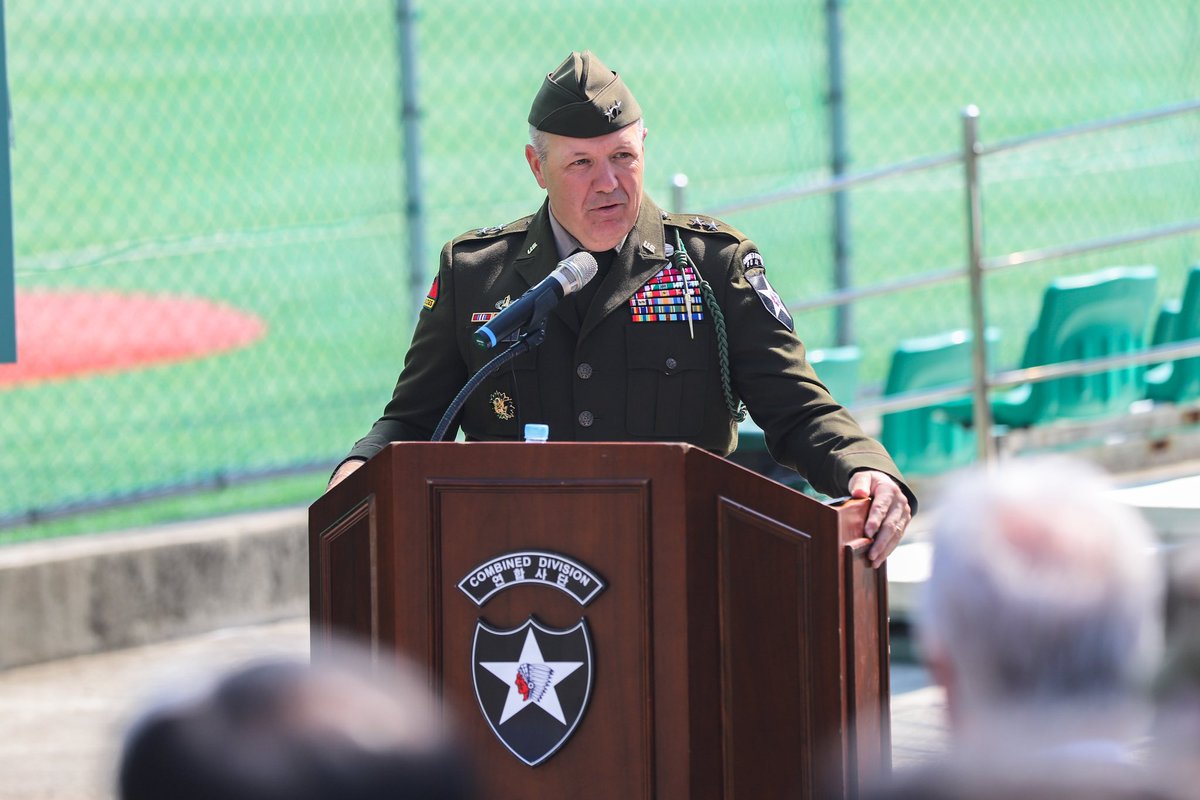 2INFDIV's tweet image. U.S. Army and Republic of Korea soldiers, along with family members, gathered to rededicate Lombardo Field in honor of 1st Lt. Thomas Lombardo, a Korean War hero remembered for his courage and sacrifice.