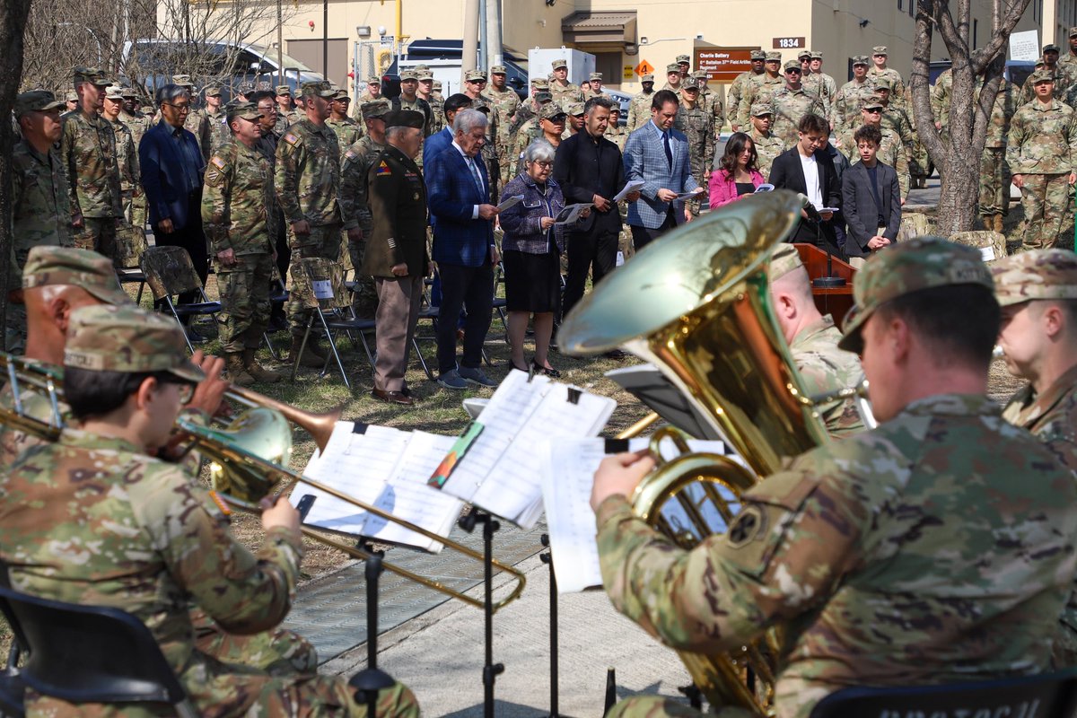2INFDIV's tweet image. U.S. Army and Republic of Korea soldiers, along with family members, gathered to rededicate Lombardo Field in honor of 1st Lt. Thomas Lombardo, a Korean War hero remembered for his courage and sacrifice.