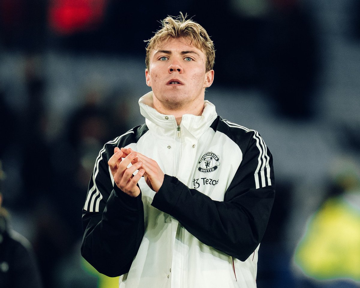 🚨🇩🇰 Serie A clubs are monitoring Rasmus Højlund situation ahead of the summer transfer window.

If Manchester United decided to sell Højlund to bring in a new striker in the summer, Italian clubs would be ready to start concrete contacts.
