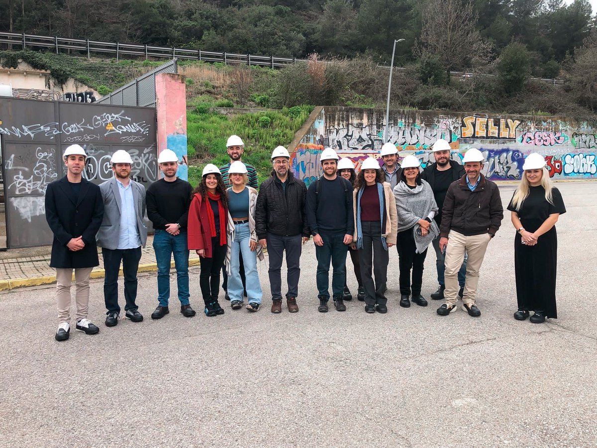 The <a href="/RESPONDENT_EU/">RESPONDENT</a> project held a dedicated meeting to address and showcase the current versions of the Timing and Synchronisation Module, developed by <a href="/IREC_Energia/">IREC</a>, and the Power Demand Forecaster, developed by @VICOMTECH. 
The event took place at <a href="/IREC_Energia/">IREC</a> facilities.