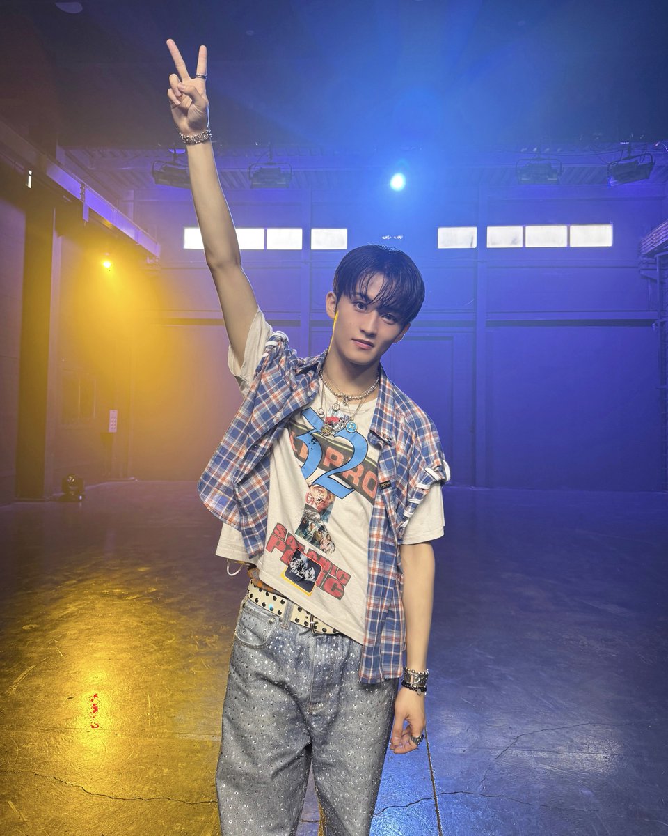 100s

#MARK #마크 #MARK_1999
#NCT #NCT127 #NCTDREAM