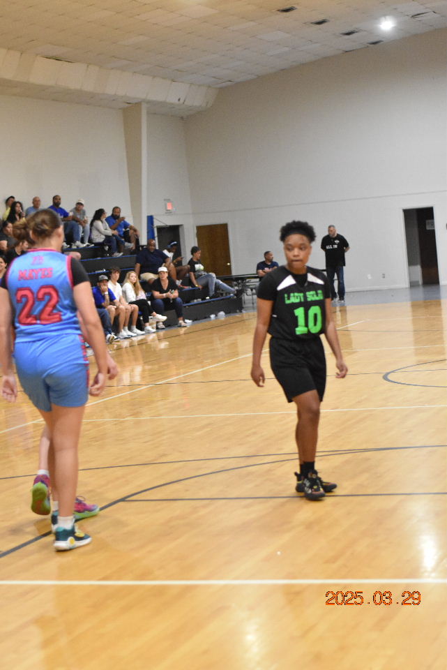 girlzprepreport's tweet photo. Just dropped @HLRoadRunners Saturday JV Division Standouts #Shooting4DaCure @JeremyB26336312 #DaKiyaBlue #KatieDixon #ZRyiahAnderson #AKerahWest @HUnitedMike #KaylaMartinez @ZWantland_2028 #SamanthaGoodwin #ReeseWihoit 
#TaylorCotton @PGHTexas @PrepGirlsHoops https://t.co/wKUI1nwj0Q