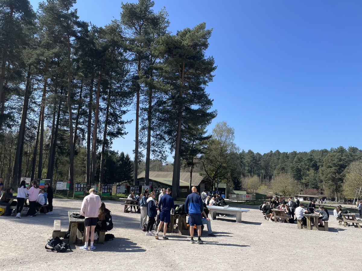 Lunch stop at Cannock Chase …. A great morning, time to refuel before afternoon activities! #StreetlyOfferDay2